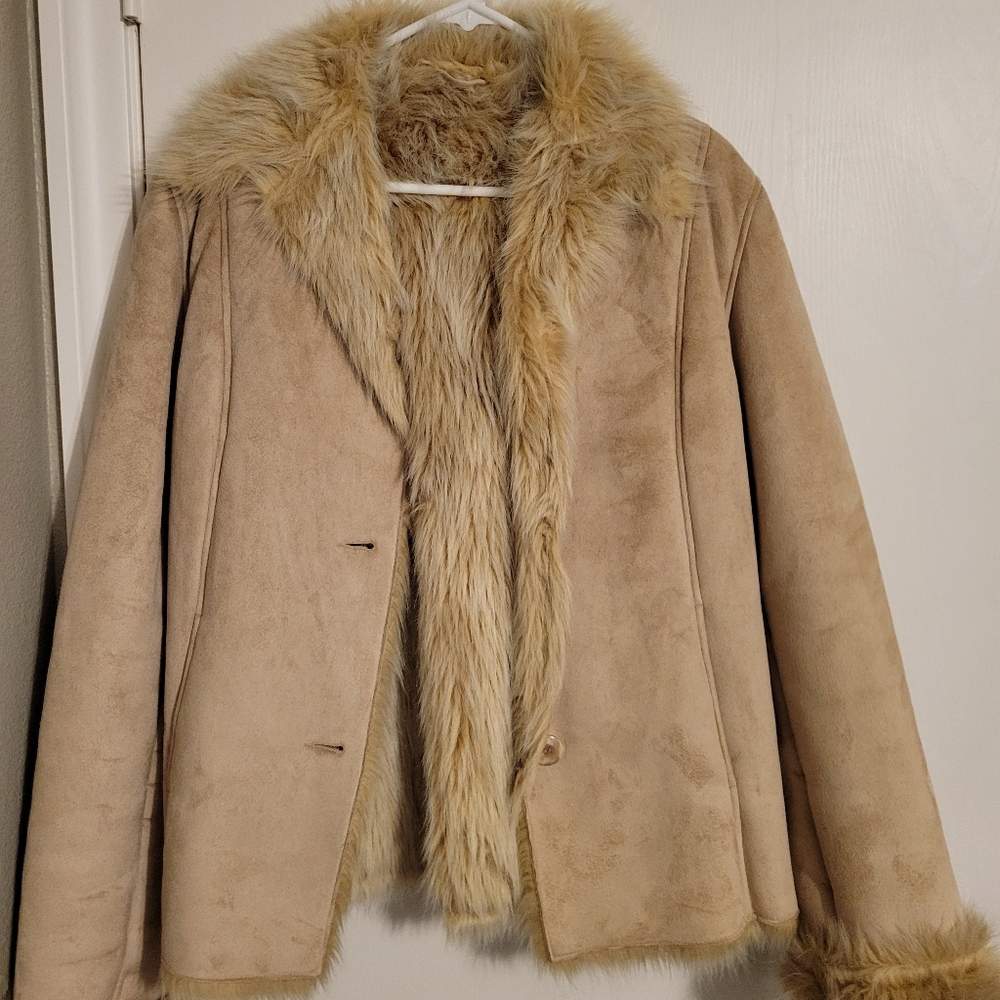 Soft fur jacket that pairs well with jeans!